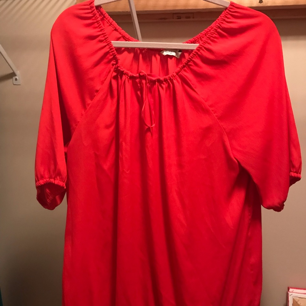 Old Navy top